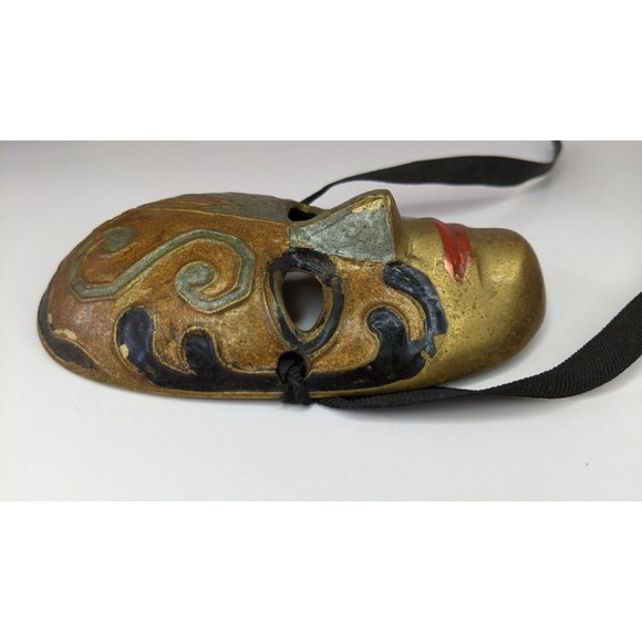 Solid brass mask, enamel paint. Halloween, Mardi Gras, terrorize house guests! - Picture 9 of 12